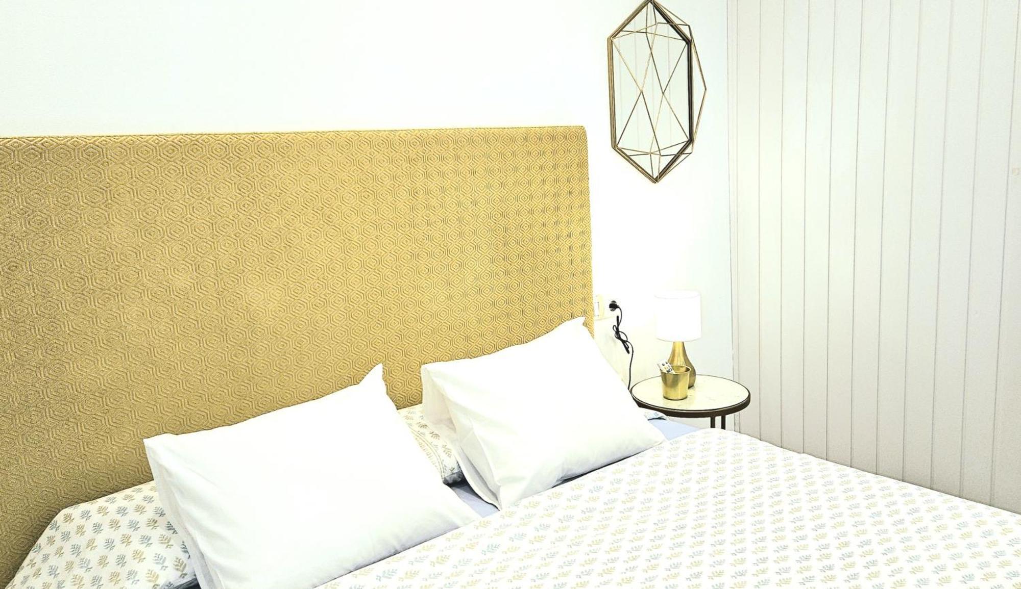 Stay Home & Away In The Heart Of Historical Town Of Malaga Zewnętrze zdjęcie