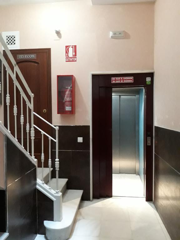 Stay Home & Away In The Heart Of Historical Town Of Malaga Zewnętrze zdjęcie
